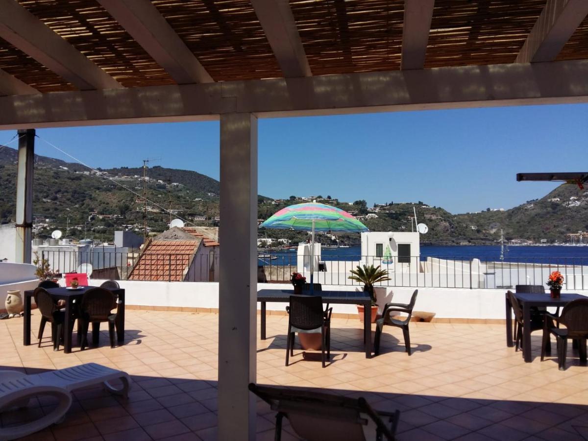 Lipari Centro Storico Flat 6 Mins From Port Apartamento Exterior foto