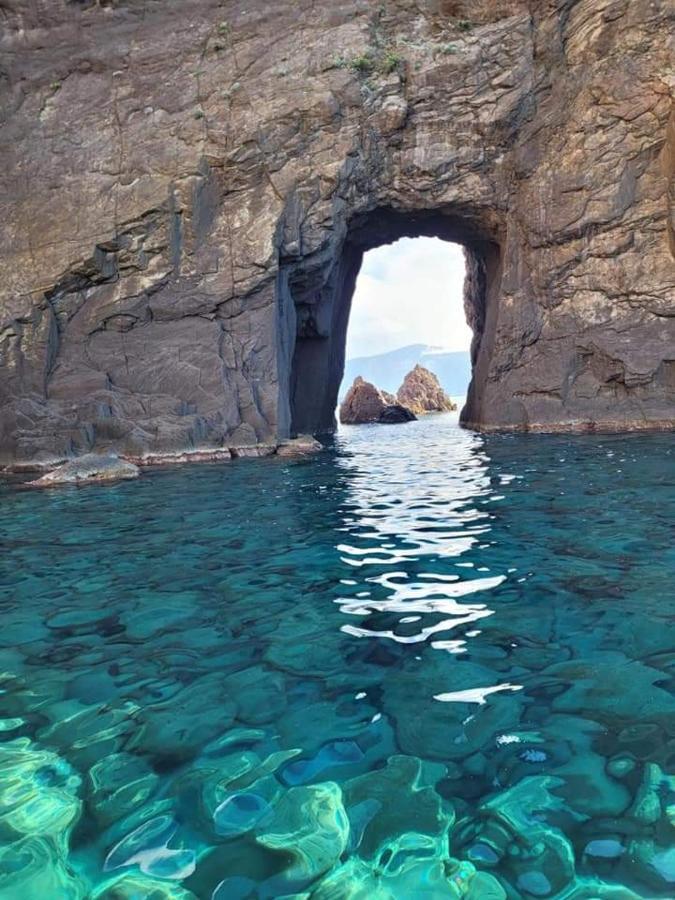 Lipari Centro Storico Flat 6 Mins From Port Apartamento Exterior foto