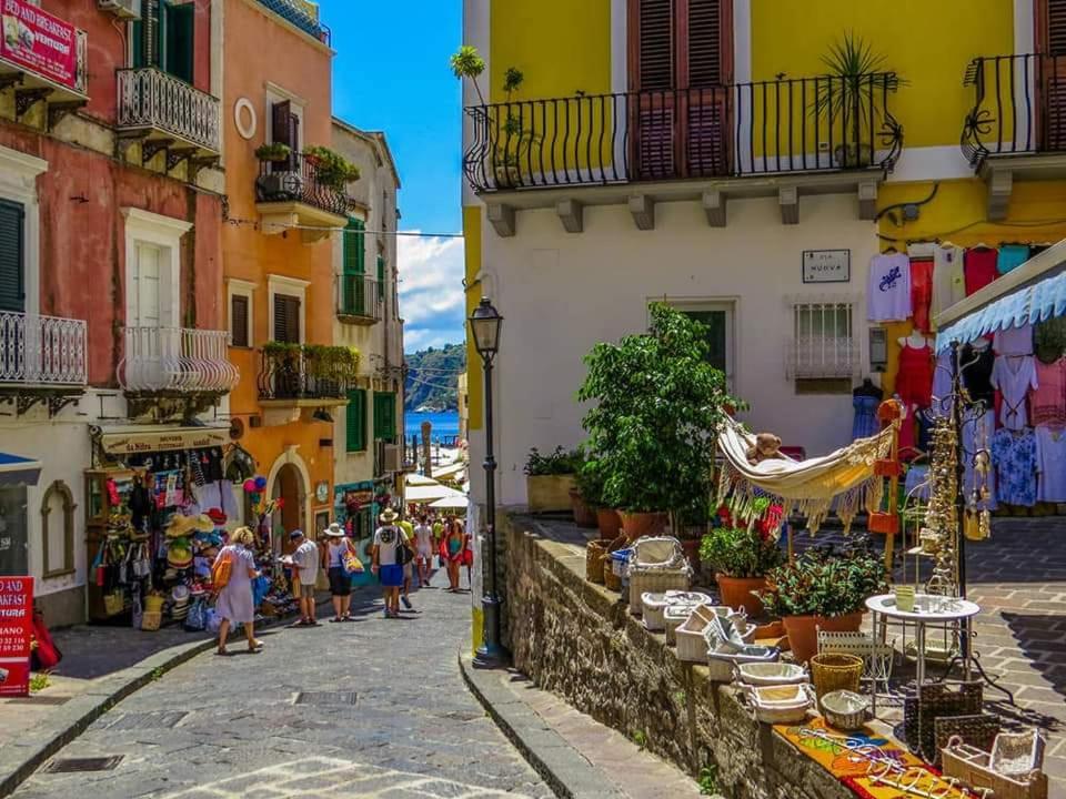 Lipari Centro Storico Flat 6 Mins From Port Apartamento Exterior foto