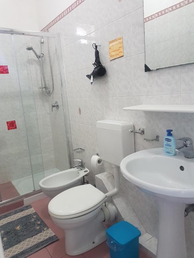 Lipari Centro Storico Flat 6 Mins From Port Apartamento Exterior foto
