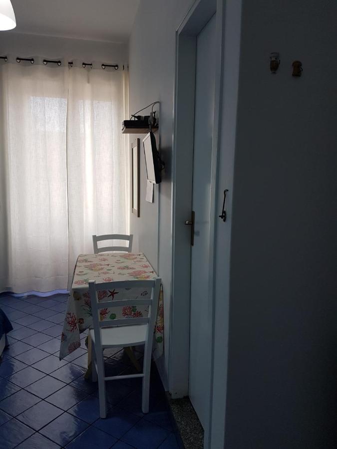 Lipari Centro Storico Flat 6 Mins From Port Apartamento Exterior foto