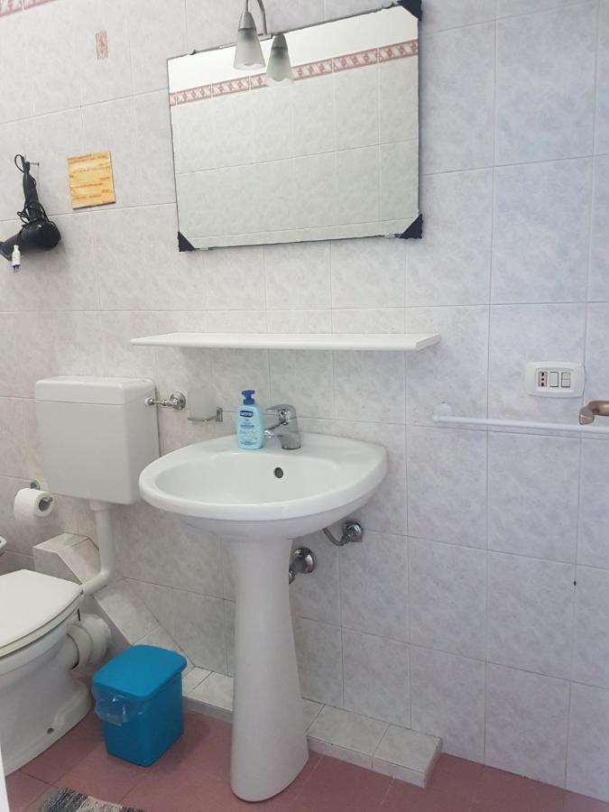 Lipari Centro Storico Flat 6 Mins From Port Apartamento Exterior foto